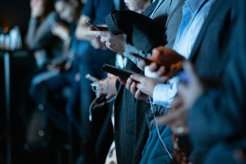 Smartphones !!!