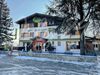 Immobilier sur Beaucroissant : Local professionnel de 10 pieces